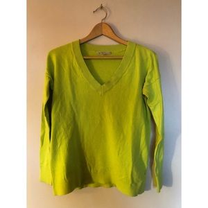 Fluorescent Gap Cotton V-Neck Pullover Sweater